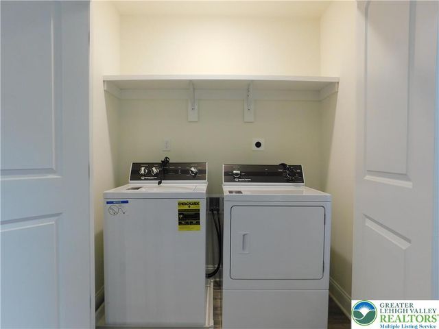 1549 Burkhardt Street C, Hellertown Boro, PA 18055