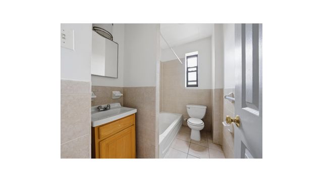 1715 Nelson Ave Apt 5D, New York City, NY 10453