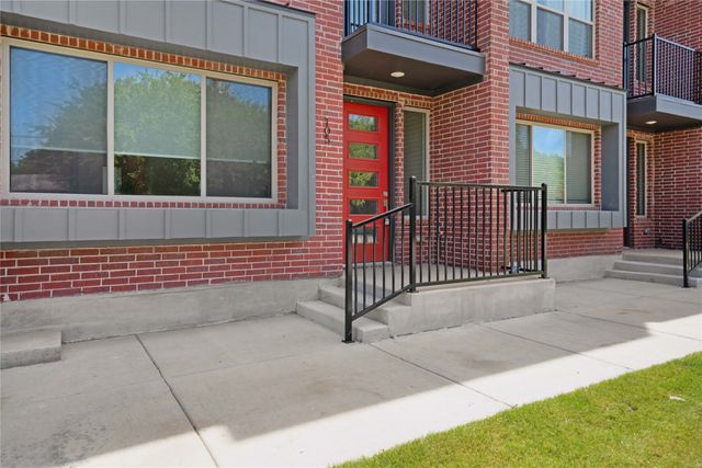 13351 Goodland Street 206, Farmers Branch, TX 75234