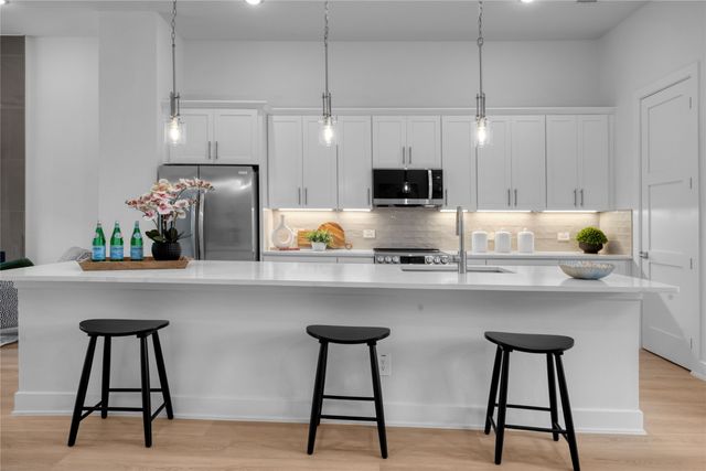 13351 Goodland Street 206, Farmers Branch, TX 75234