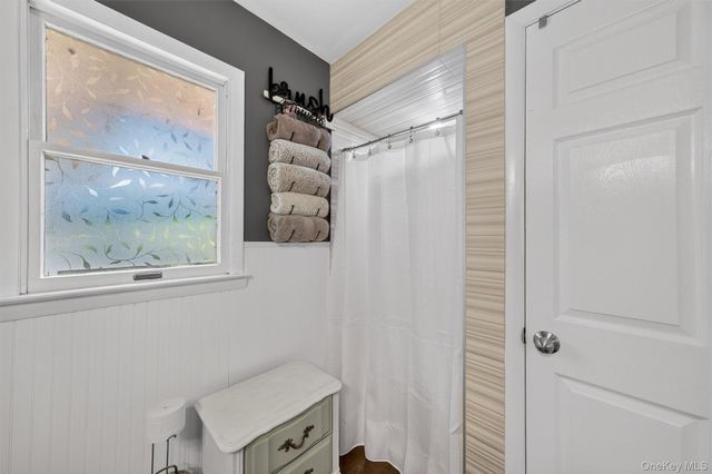 216 Edgewood Drive N, Newburgh, NY 12550