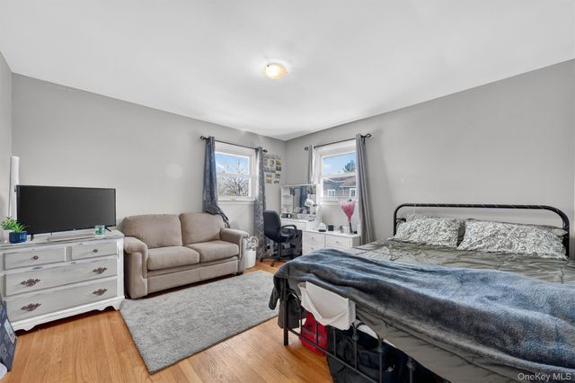 216 Edgewood Drive N, Newburgh, NY 12550