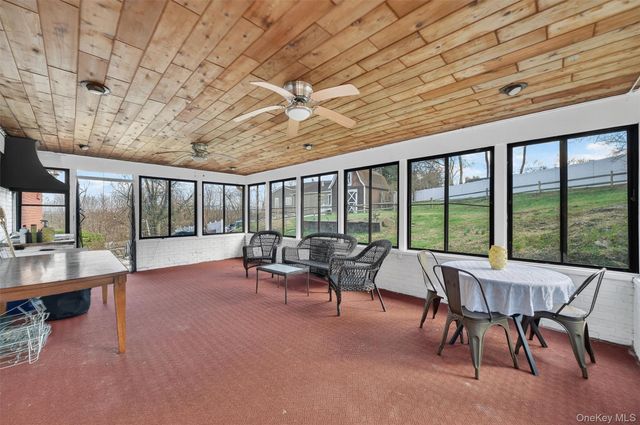 216 Edgewood Drive N, Newburgh, NY 12550