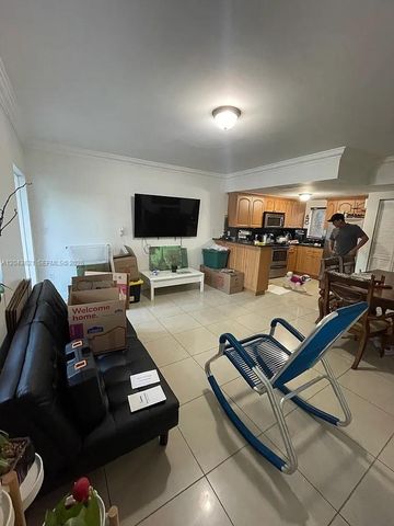 3800 SW 29th St 3800, Miami, FL 33134