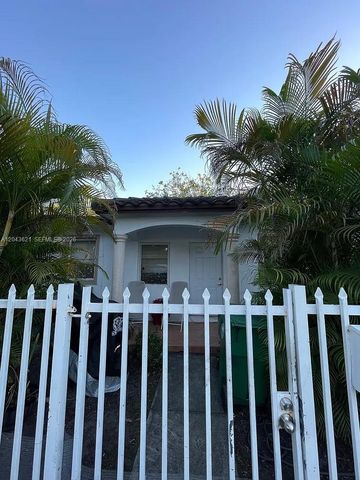 3800 SW 29th St 3800, Miami, FL 33134