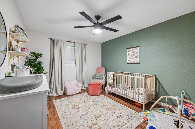 429 Clearwood Drive, Grand Prairie, TX 75052