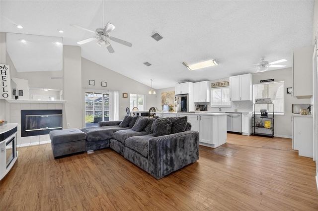 1841 CANDLESTICK COURT, Lutz, FL 33559