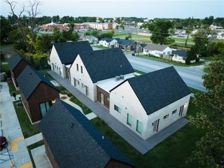 510 N 8th Street, Rogers, AR 72756