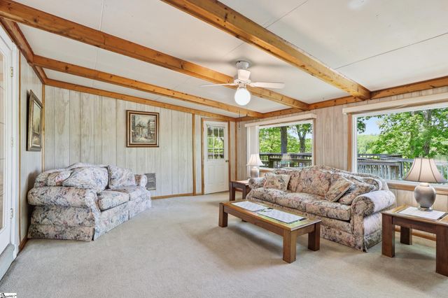 556 Club Drive, Greenville, SC 29611