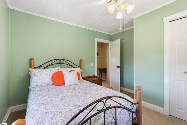 556 Club Drive, Greenville, SC 29611