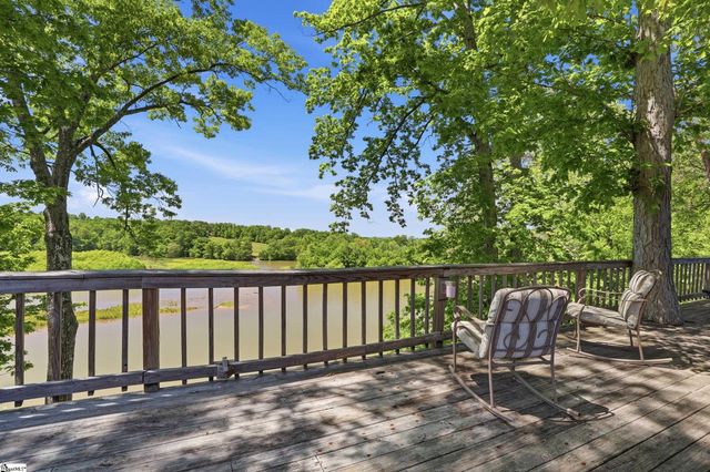 556 Club Drive, Greenville, SC 29611