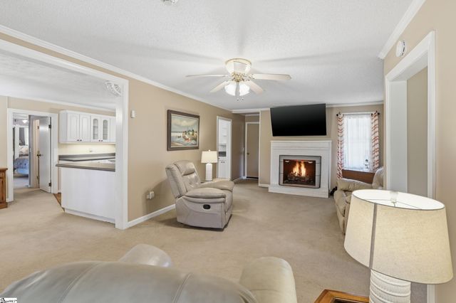 556 Club Drive, Greenville, SC 29611