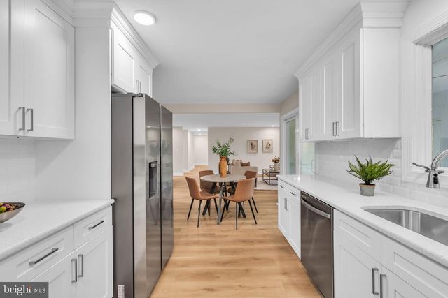 14 STEVEN DR, Voorhees, NJ 08043