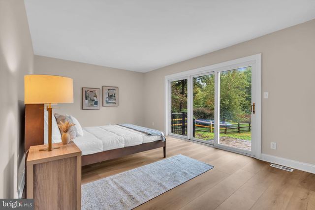 14 STEVEN DR, Voorhees, NJ 08043