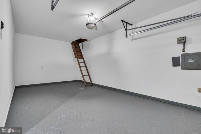 14 STEVEN DR, Voorhees, NJ 08043