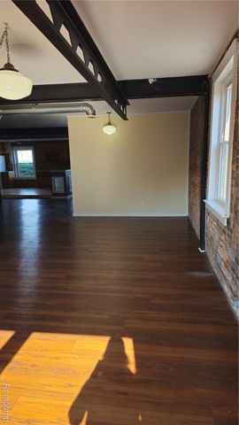 1104 4TH St Unit 2, Port Huron, MI 48060