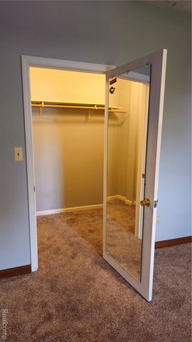 1104 4TH St Unit 2, Port Huron, MI 48060