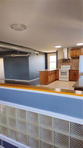 1104 4TH St Unit 2, Port Huron, MI 48060