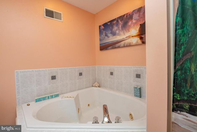 307 DIANE AVE, Reading, PA 19608