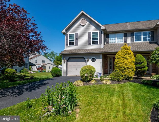 307 DIANE AVE, Reading, PA 19608