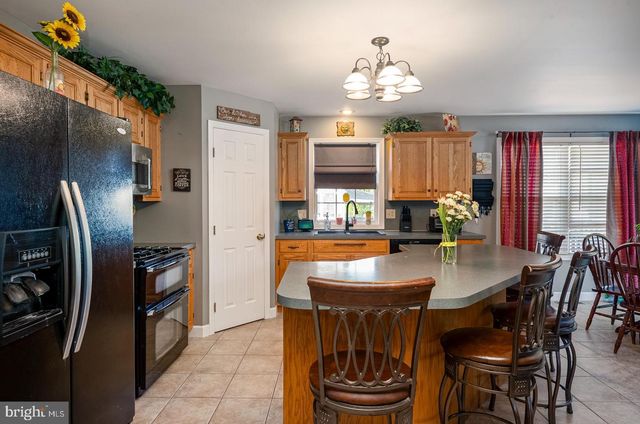 307 DIANE AVE, Reading, PA 19608