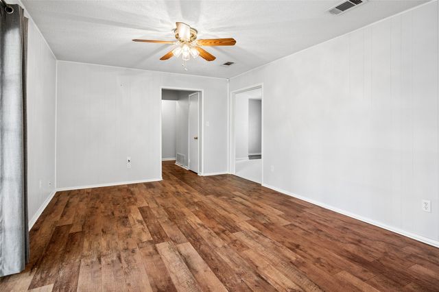 6220 Sandra Drive, Fort Worth, TX 76133