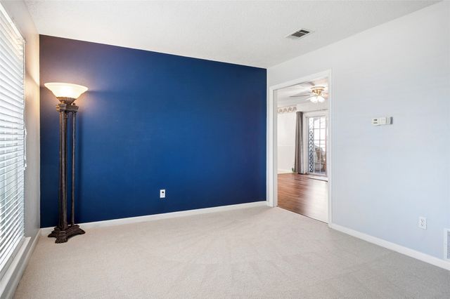 6220 Sandra Drive, Fort Worth, TX 76133
