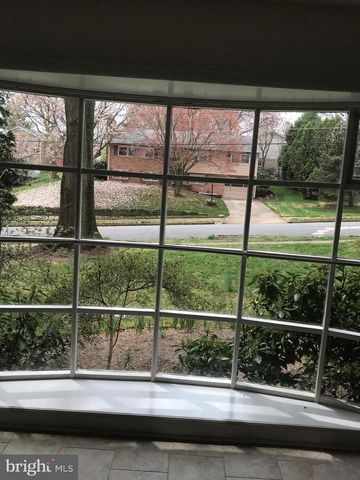 6218 NELWAY DR, Mclean, VA 22101