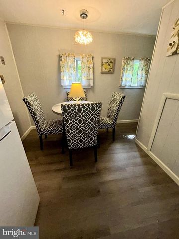 46 MOUNT LEBANON DR, Lebanon, PA 17046