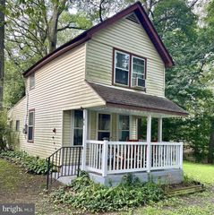 46 MOUNT LEBANON DR, Lebanon, PA 17046