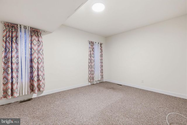 588 ALMSHOUSE RD, Doylestown, PA 18901