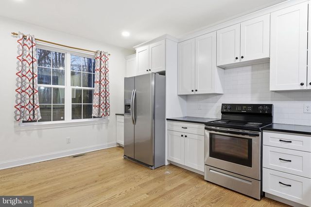 588 ALMSHOUSE RD, Doylestown, PA 18901