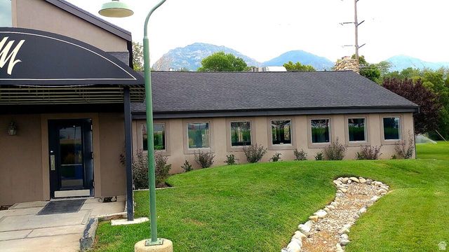 2230 N UNIVERSITY PKWY, Provo, UT 84604