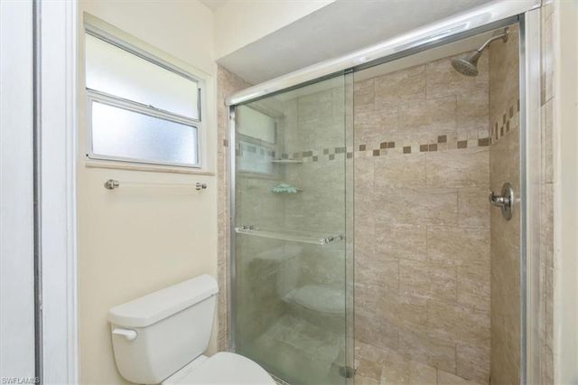 501 Lake Louise CIR # 204, Naples, FL 34110