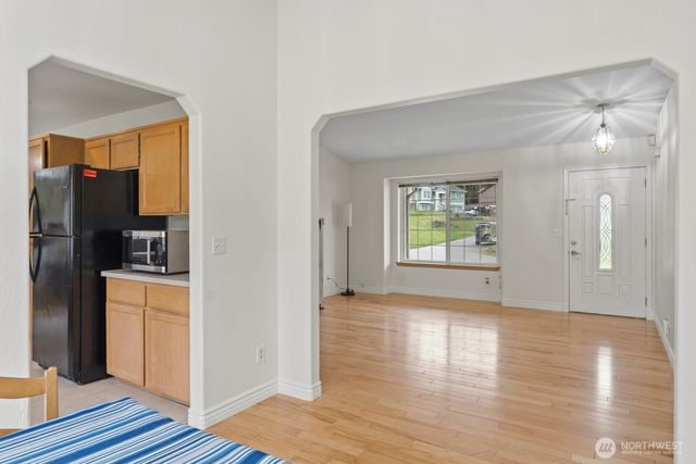 8201 295th St S, Roy, WA 98580