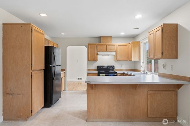 8201 295th St S, Roy, WA 98580