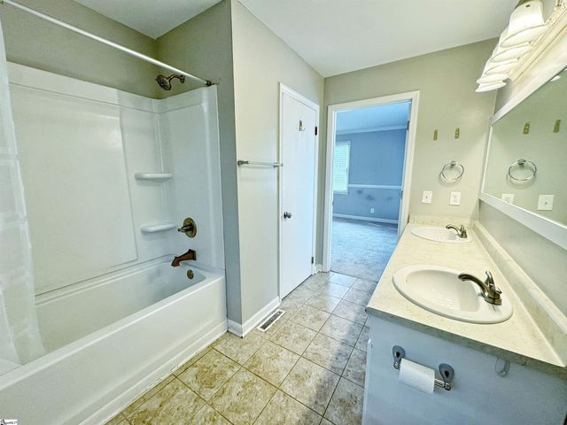 203 Arlington Road, Greer, SC 29651
