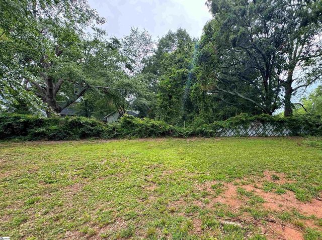 203 Arlington Road, Greer, SC 29651
