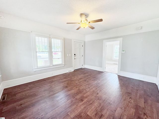 203 Arlington Road, Greer, SC 29651