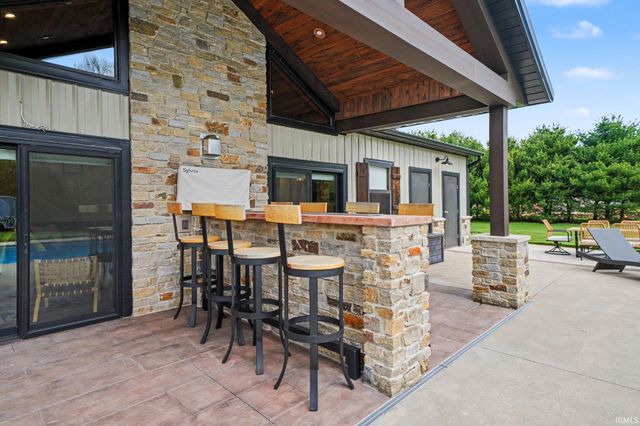 12340 County Road 4, Middlebury, IN 46540