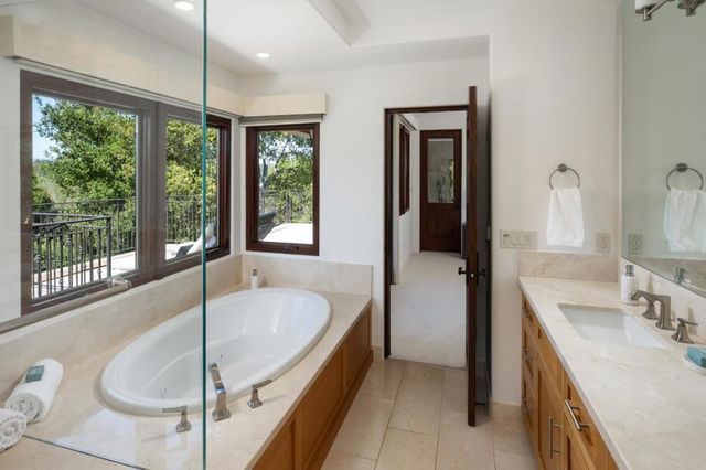 1330 Villa Drive, Los Altos, CA 94024