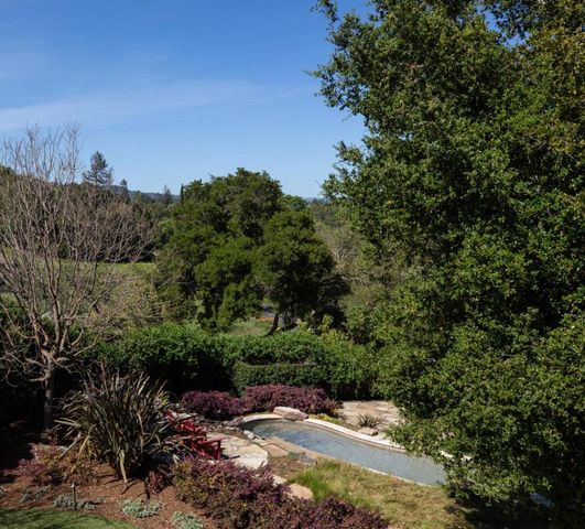 1330 Villa Drive, Los Altos, CA 94024