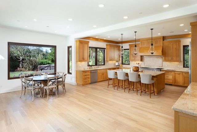 1330 Villa Drive, Los Altos, CA 94024