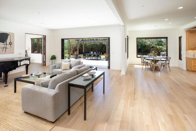 1330 Villa Drive, Los Altos, CA 94024