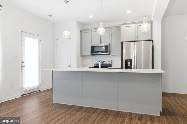 27 KIRBY CT, Bunker Hill, WV 25413