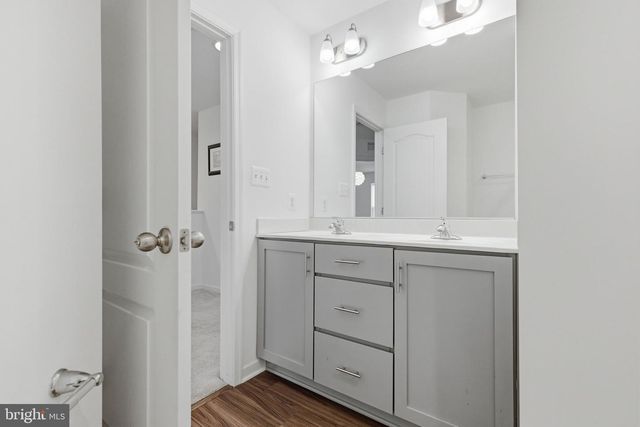 27 KIRBY CT, Bunker Hill, WV 25413