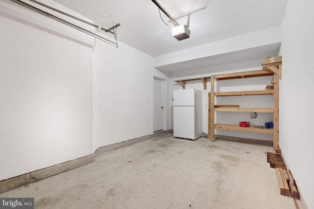 27 KIRBY CT, Bunker Hill, WV 25413