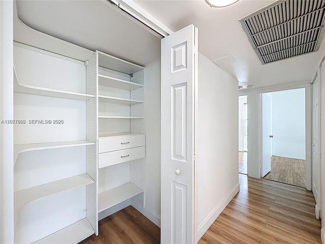 17560 Atlantic Blvd 501, Sunny Isles Beach, FL 33160