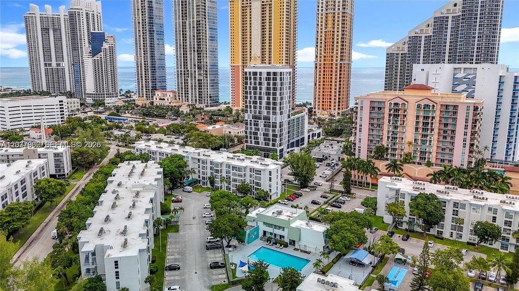 17560 Atlantic Blvd 501, Sunny Isles Beach, FL 33160