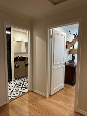 10329 Lake Gardens Drive, Dallas, TX 75218